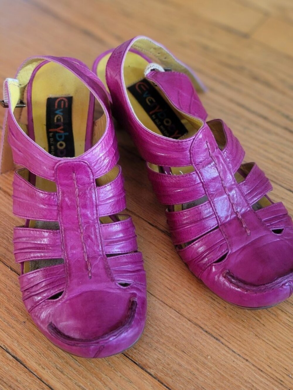 Vintage Everybody by B.Z. Moda Pink Leather Strappy Wedge Sandals Euro 37 US 7